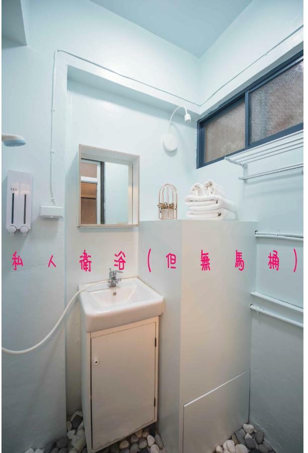 Bird Series Backpacker輕隔間背包客 Tainan Exterior foto